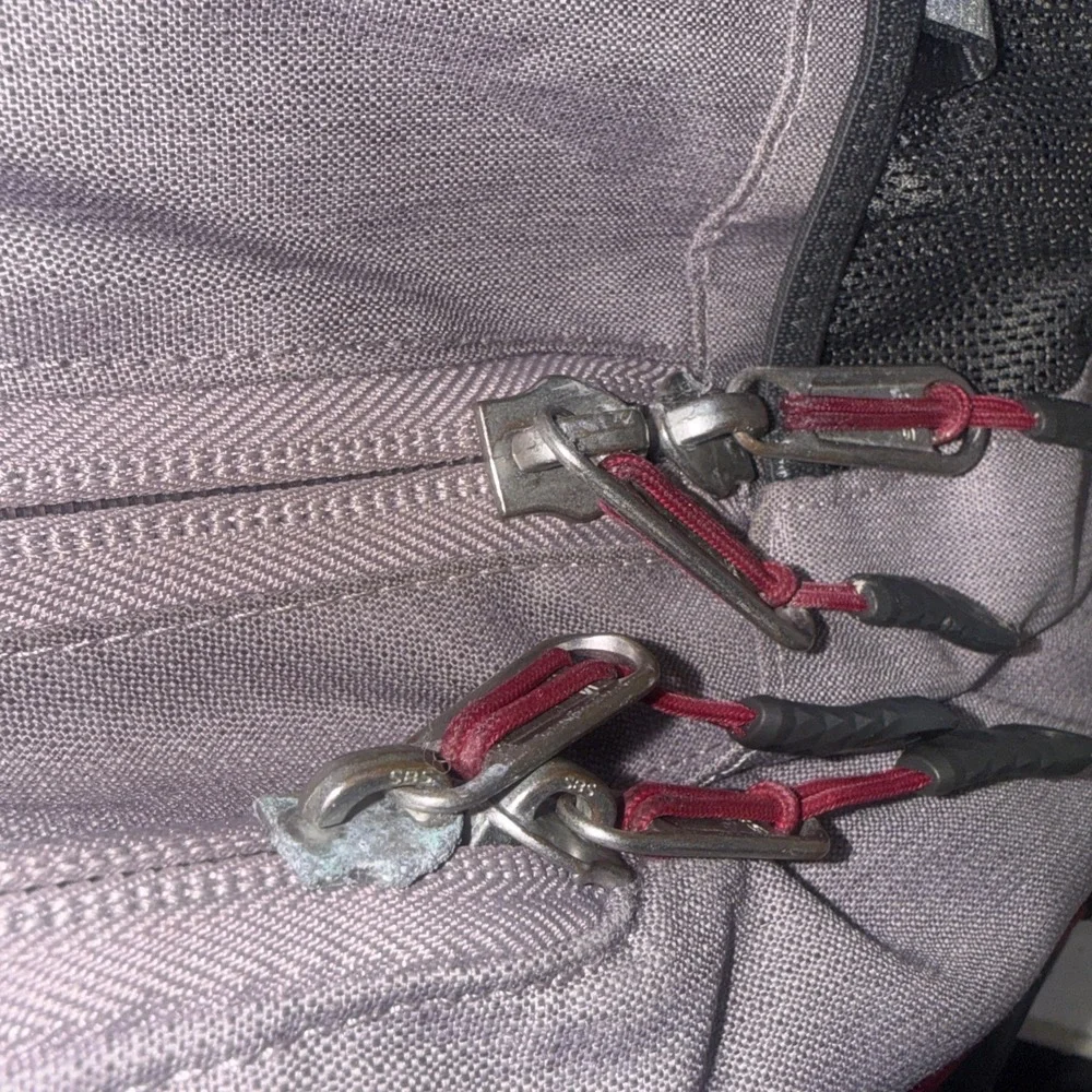 North Face Jester Purple Pink Hiking Outdoor School Bookbag Backpack